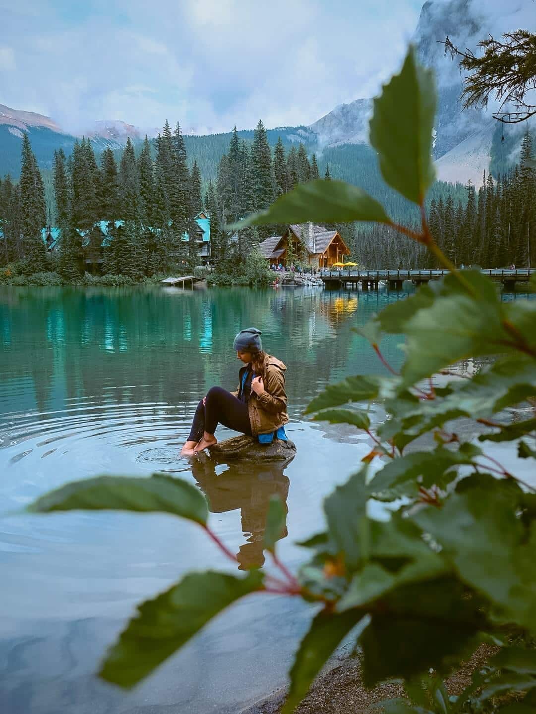 Visiting Emerald Lake - one day road trip through Yoho National Park from Banff National Park