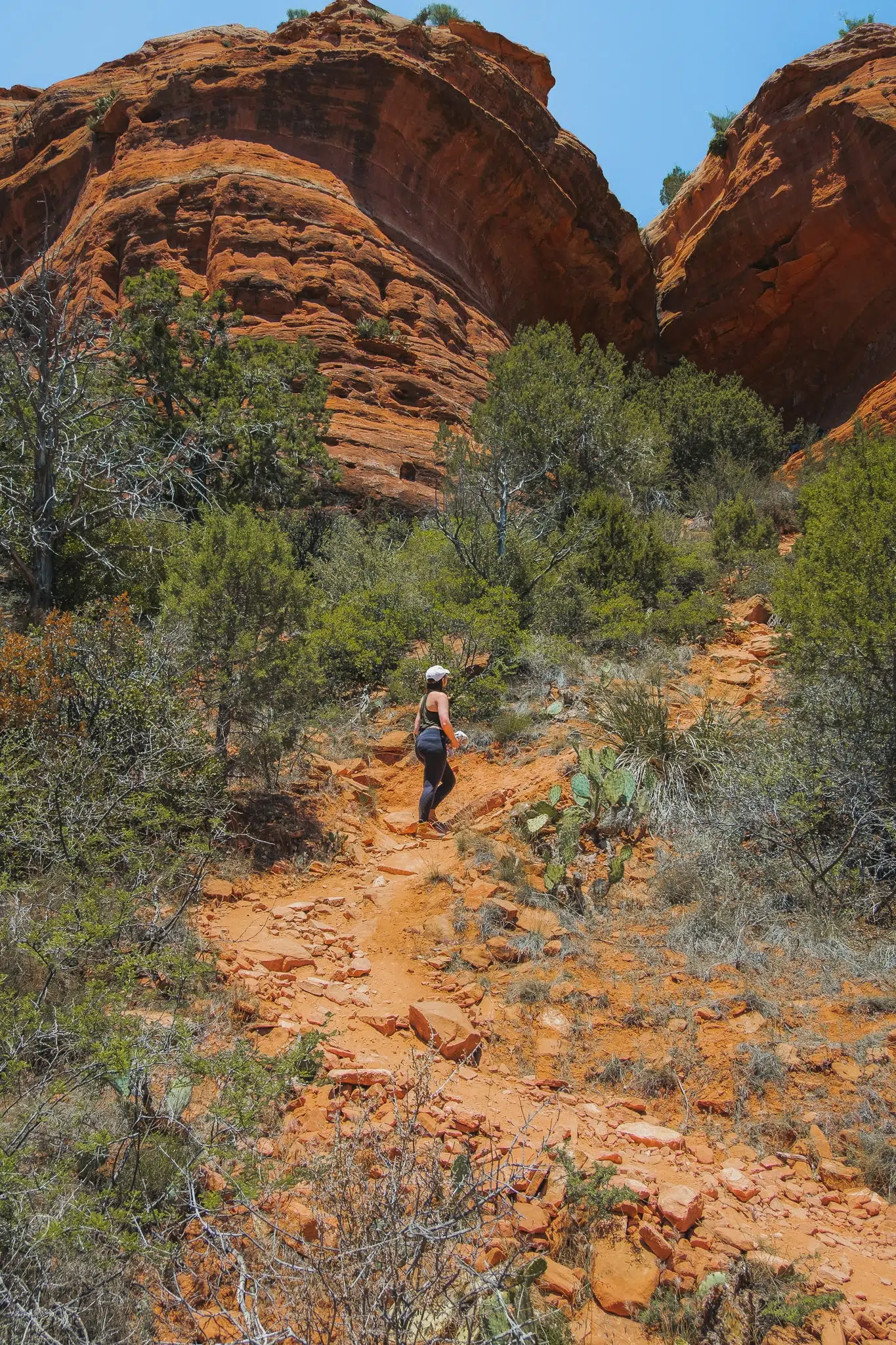 Final push into the entrance to the Birthing Cave