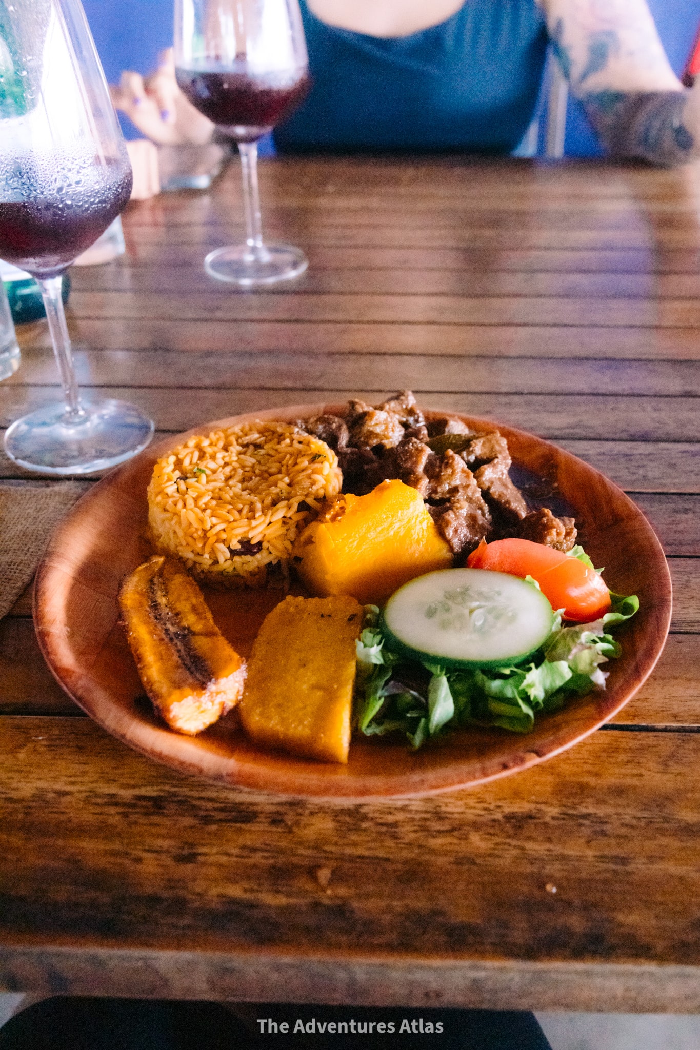 Local food near 1000 Steps Beach
