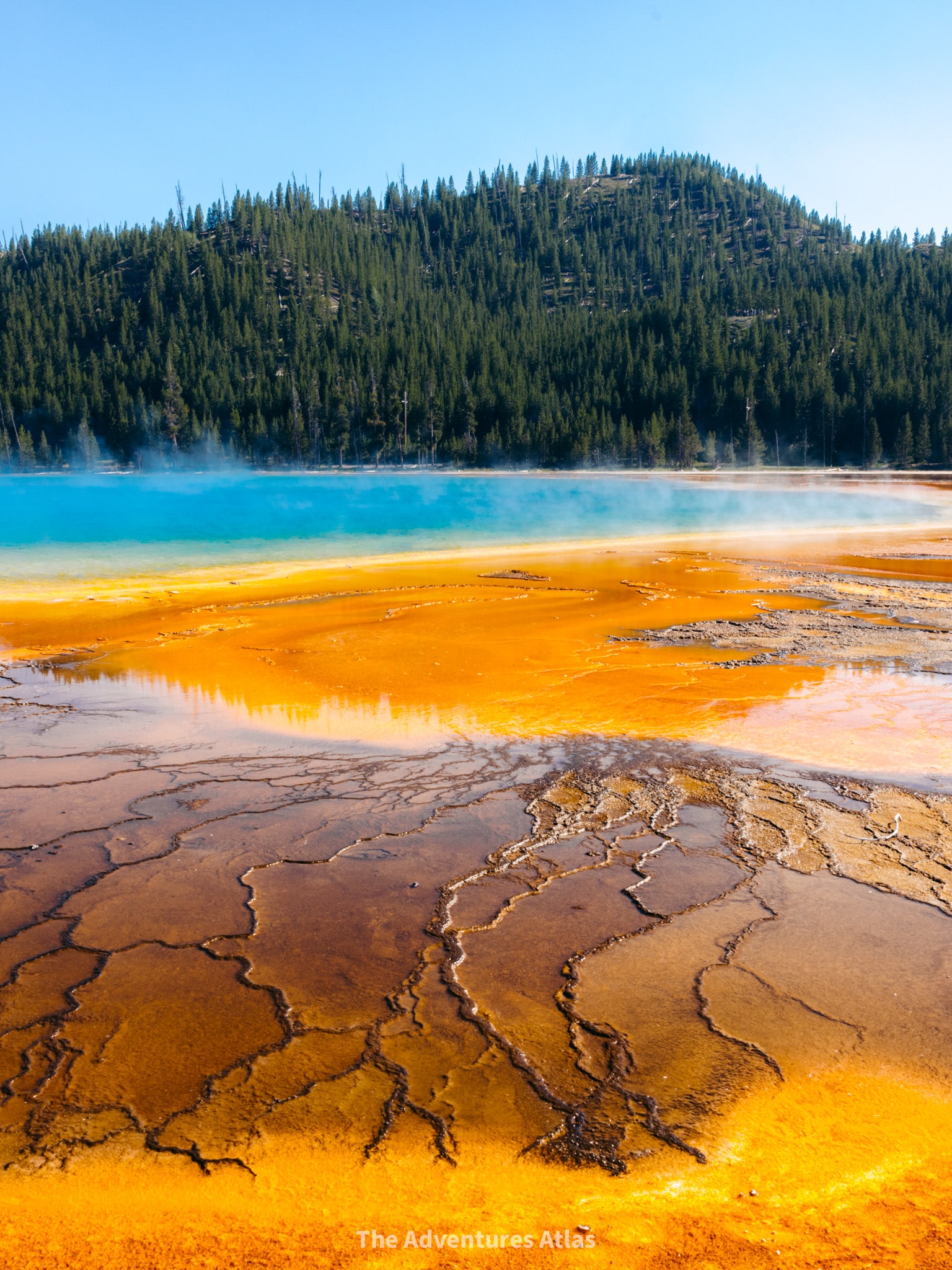 Grand Prismatic Spring in Midway Geyser Basin