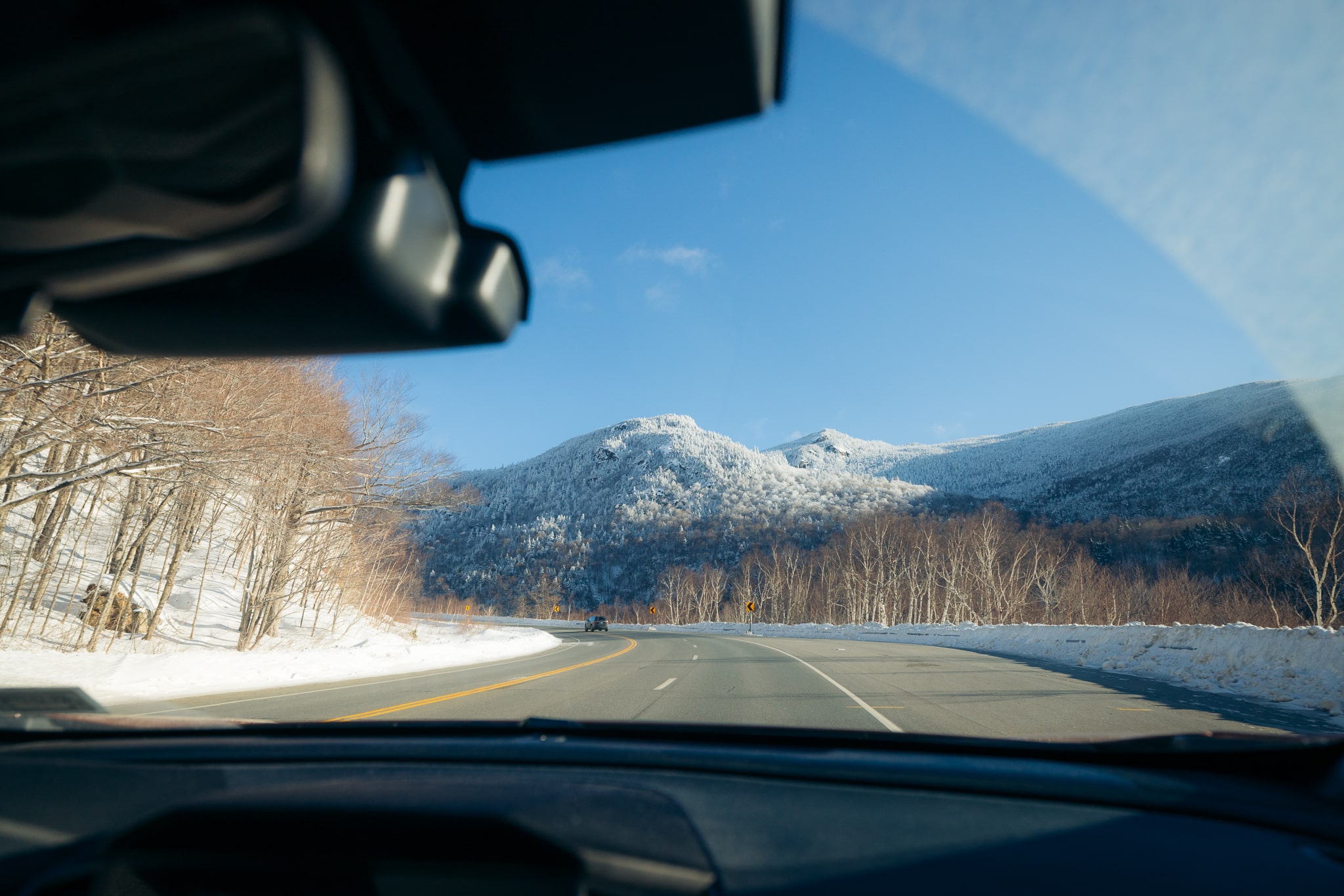 Driving during winter in the White Mountains in New Hampshire